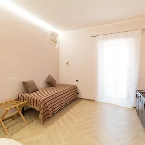 Appartamento La Casa Nel Cortile, Cefalù